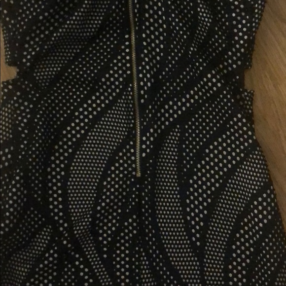 Dress - Picture 6 of 6